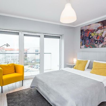 Lägenhet Studio på 35 m² i Poznan centrum med 1 badrum  Exteriör bild