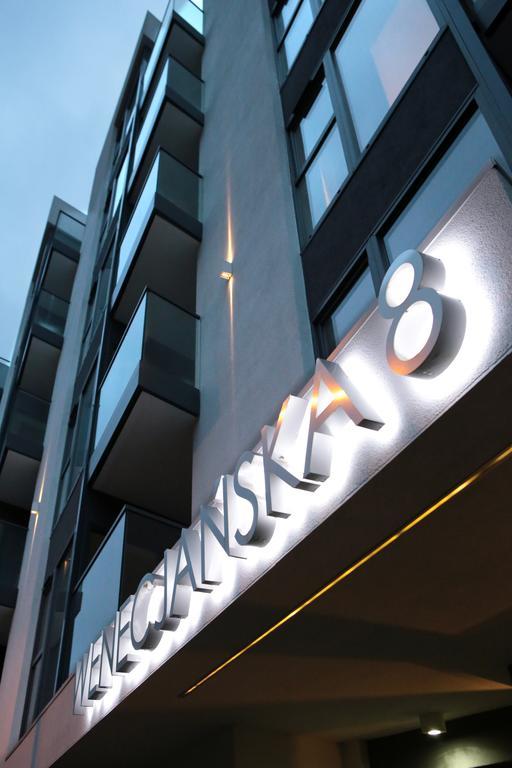 Lägenhet Studio på 35 m² i Poznan centrum med 1 badrum  Exteriör bild